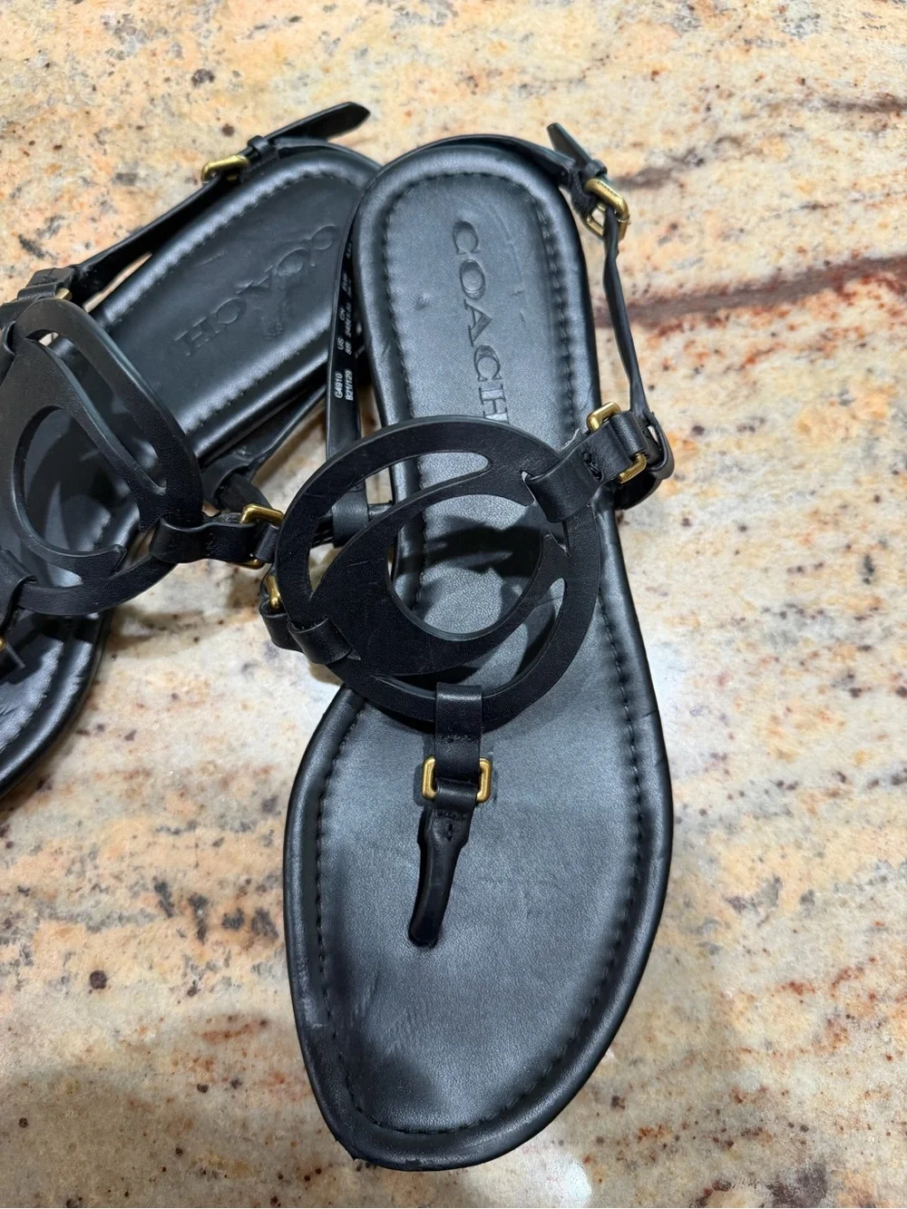 COACH Black Leather Logo Thong Sandals Size 8